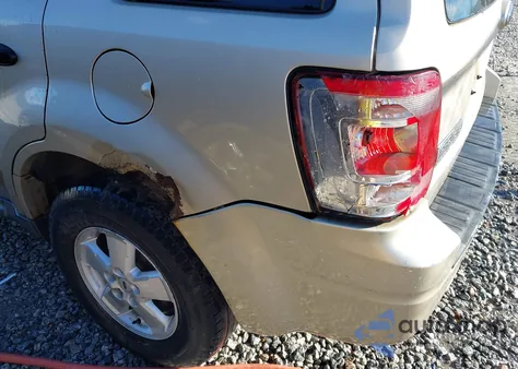 2010 Ford Escape Xlt из США, поврежденный, VIN 1FMCU9D79AKB29191